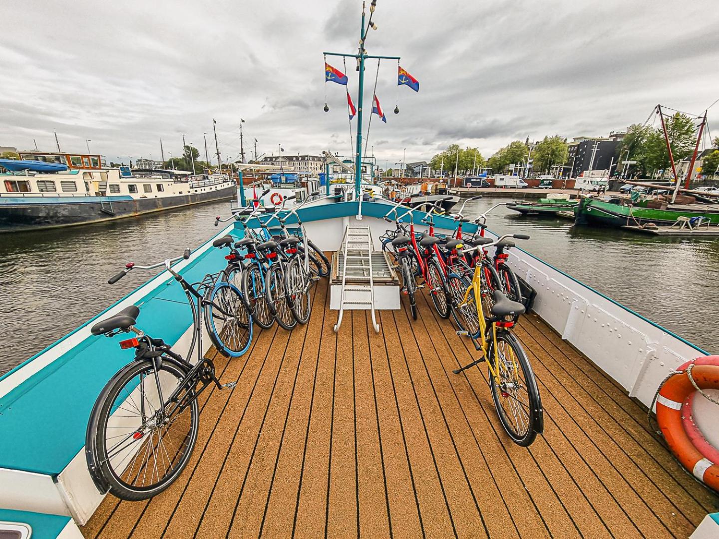 Amsterdam Hotelboat מראה חיצוני תמונה